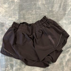 Size two black lulu lemon hotty hot shorts